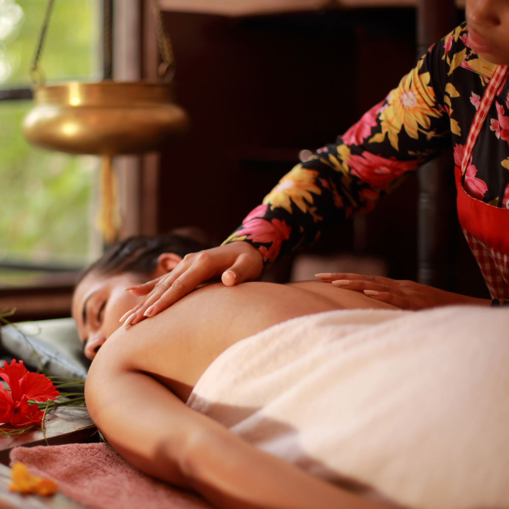 Lomi lomi massage + Head massage