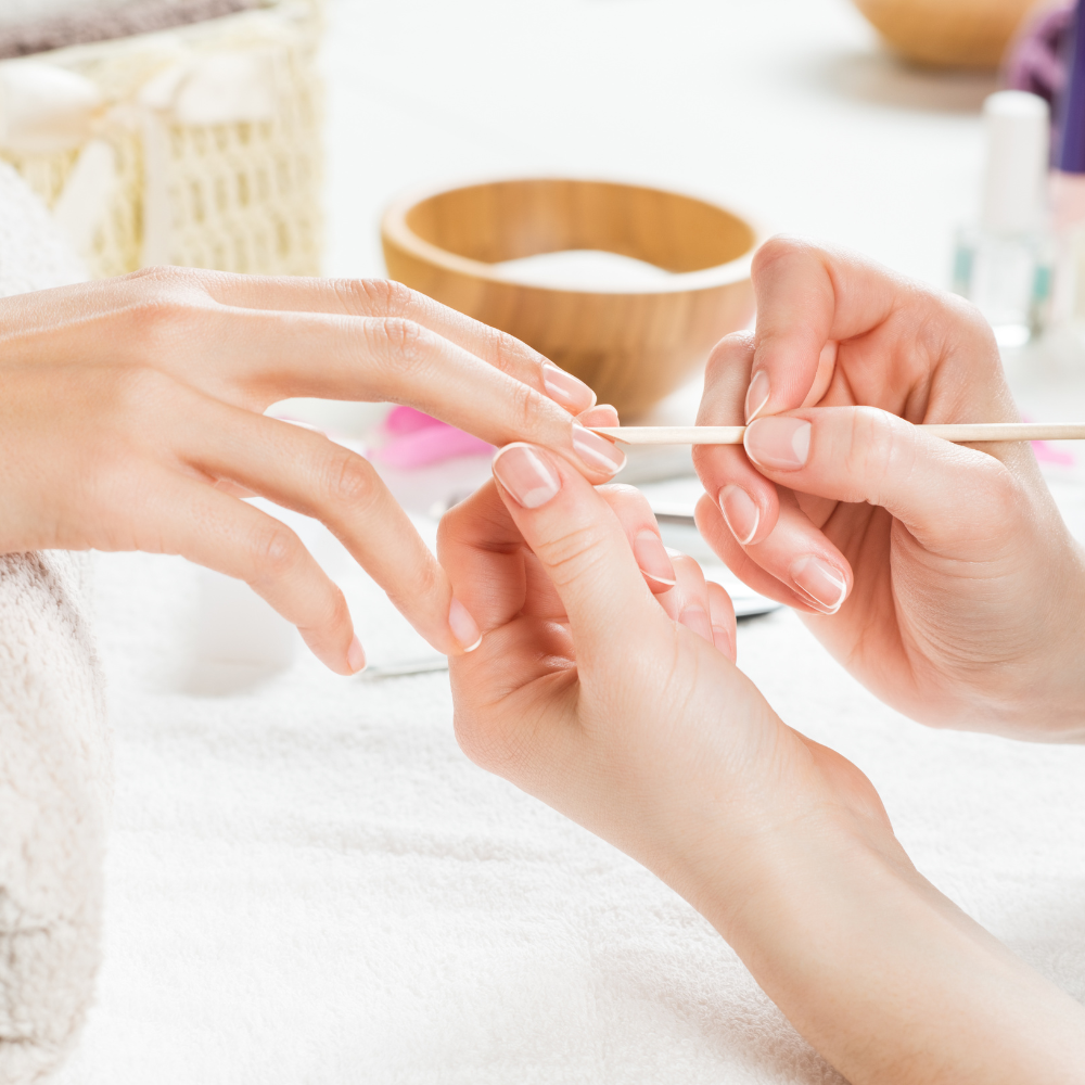 O3+Manicure